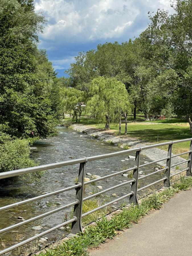 Apartamento Vacacional El Pont de Suert Eksteriør bilde